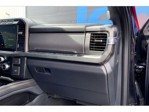 Used 2024 Ford F250 Platinum AWD/4WD image 18