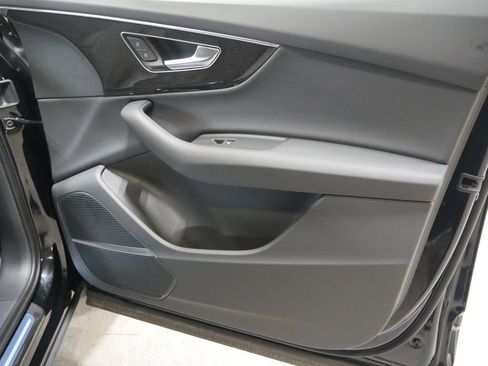 New 2026 Audi Q7 2.0T Premium image 23