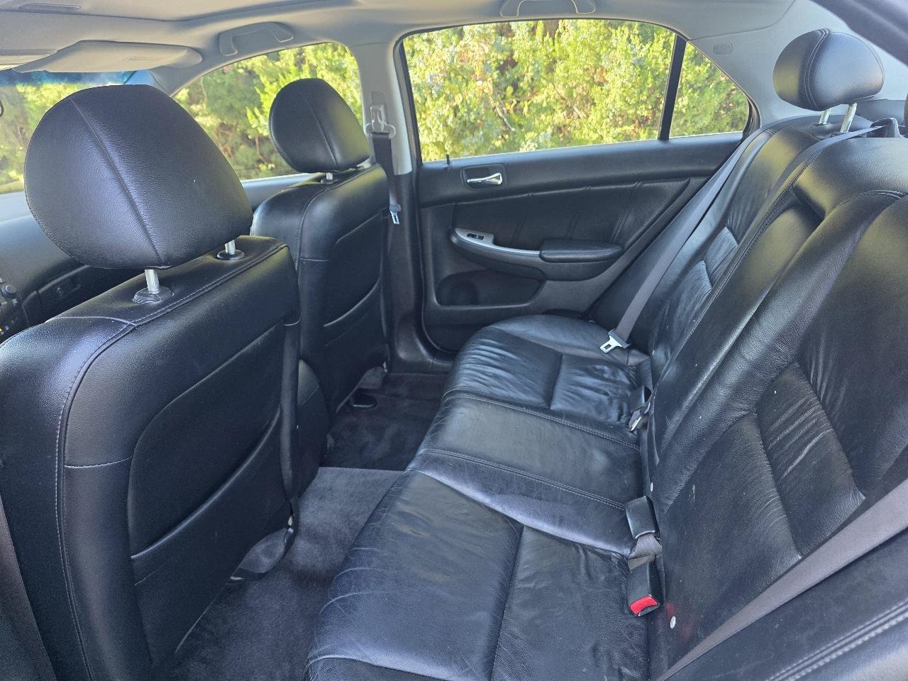 Used 2005 Honda Accord EX-L image 9