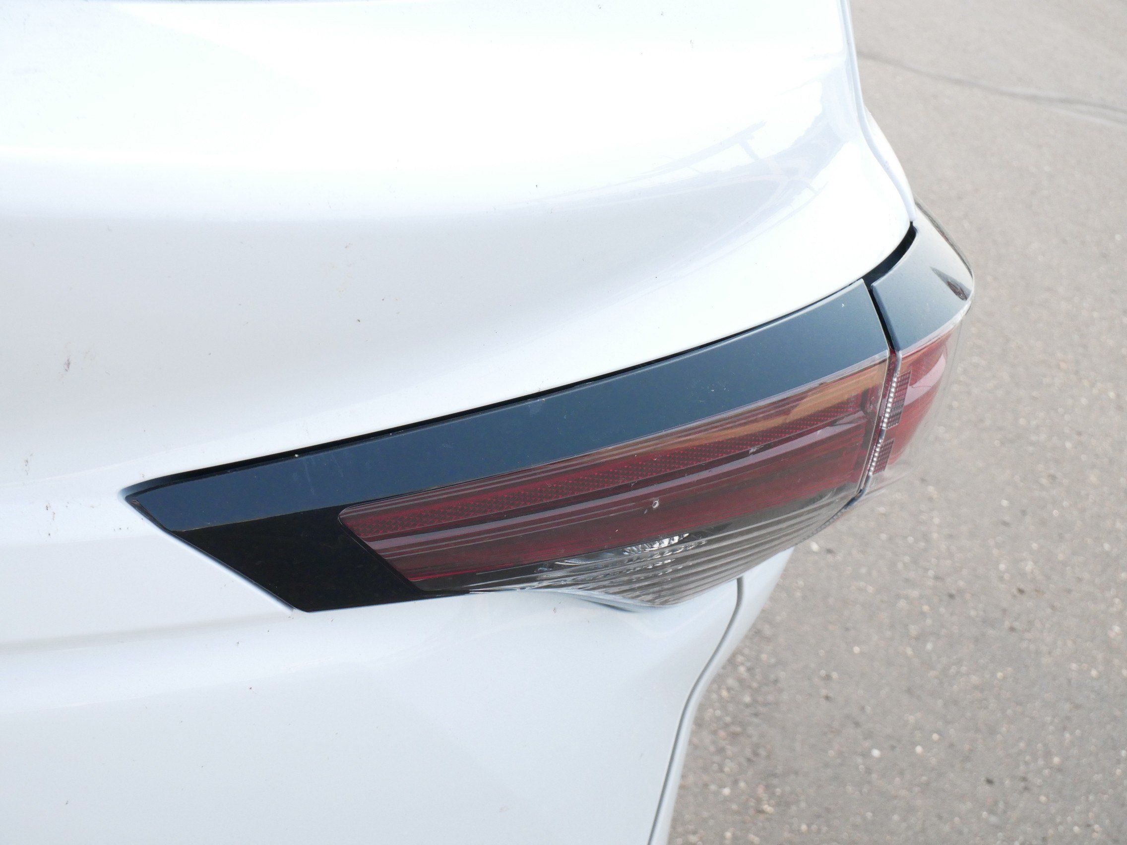 Certified 2026 Toyota Sienna LE FWD image 17