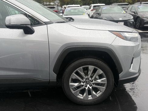 Used 2023 Toyota RAV4 Limited image 11