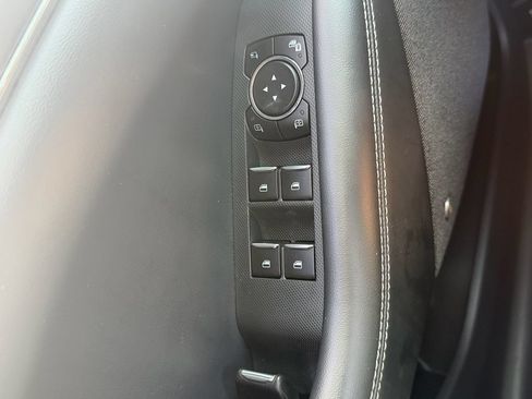Used 2021 Ford Mustang Mach-E Premium AWD/4WD image 34