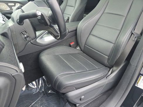 Certified 2023 Mercedes-Benz GLS 450 4MATIC image 25