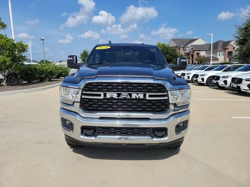 Used 2024 RAM 2500 Big Horn AWD/4WD image 2