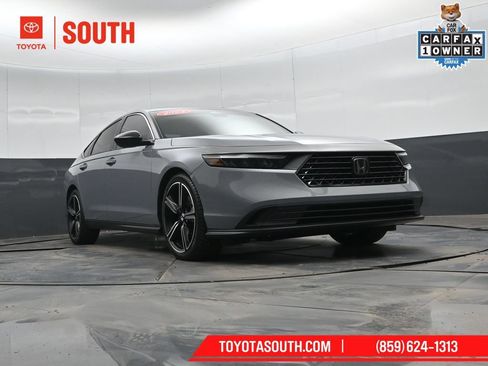 Used 2023 Honda Accord Sport image 42