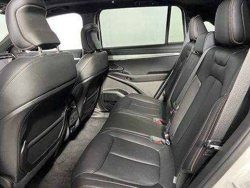 Used 2024 Jeep Wagoneer Launch Edition image 27