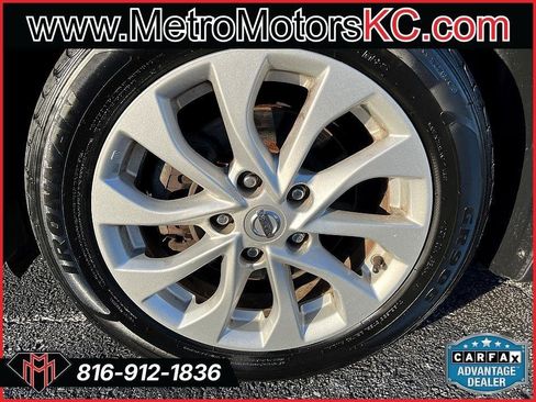 Used 2019 Nissan Sentra SV FWD image 18