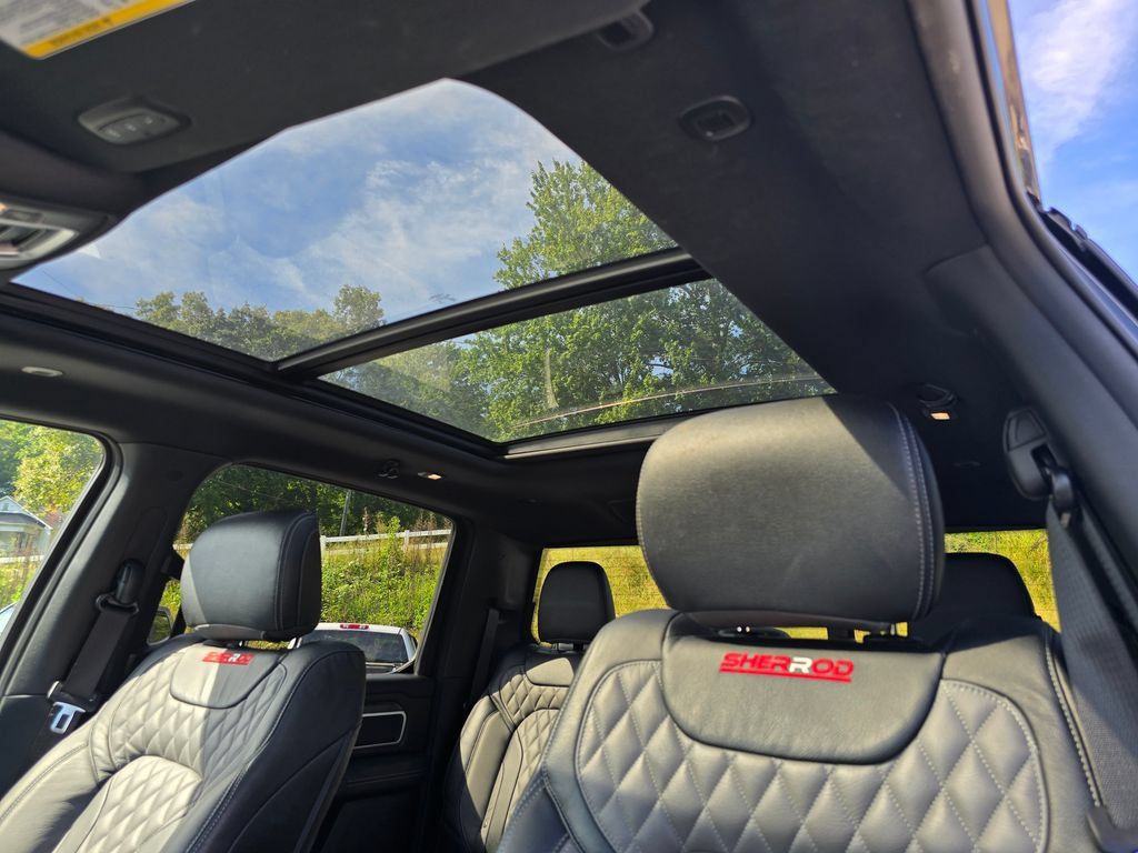 Used 2023 RAM 1500 Big Horn AWD/4WD image 12