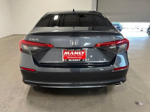 Used 2023 Honda Civic Sport image 4