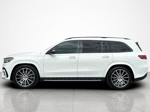 New 2026 Mercedes-Benz GLS 580 4MATIC image 2