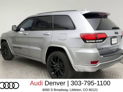 Used 2018 Jeep Grand Cherokee Altitude image 4