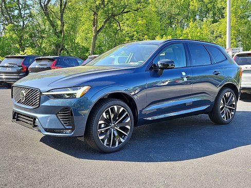 New 2026 Volvo XC60 B5 Ultra w/ Protection Package Premier AWD/4WD image 3