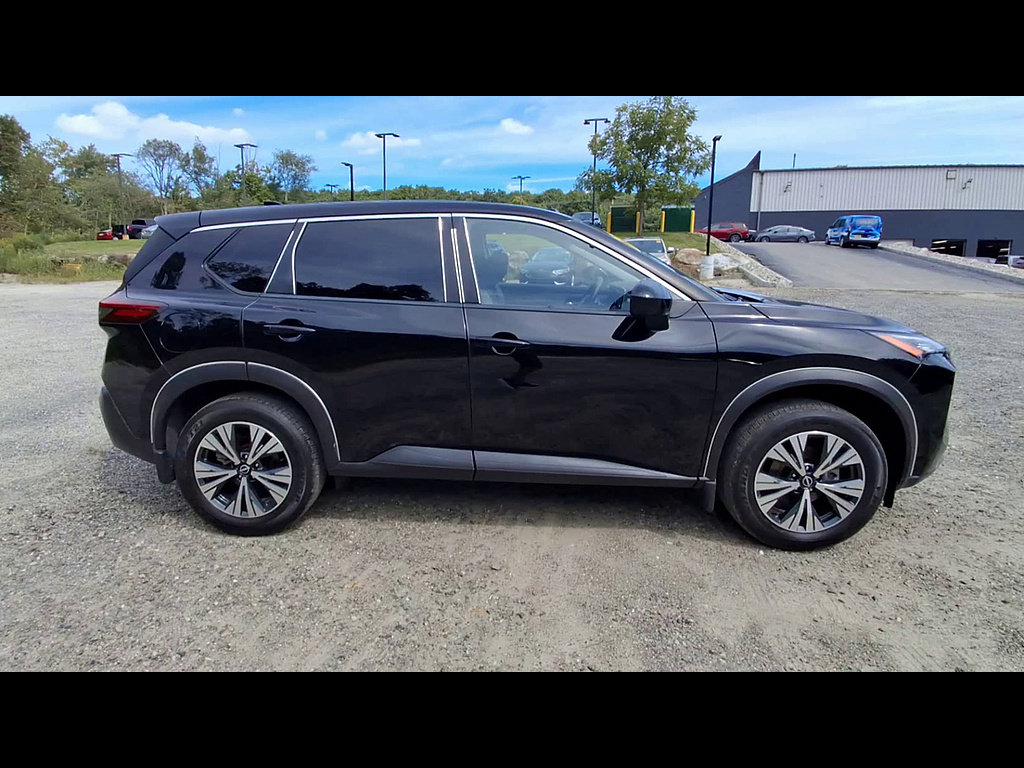 Certified 2023 Nissan Rogue SV AWD/4WD image 9