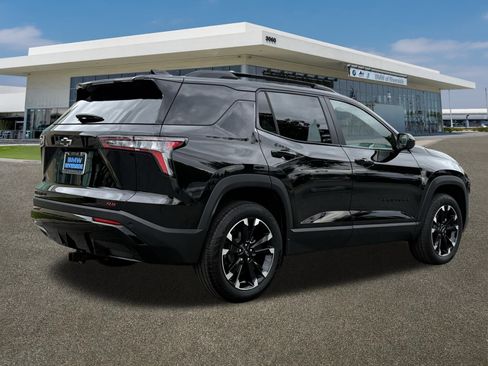 Used 2025 Chevrolet Equinox RS w/ Convenience Package III image 11