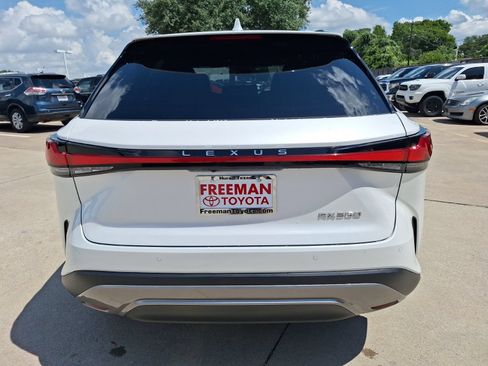 Used 2025 Lexus RX 350 Premium w/ Convenience Package FWD image 5