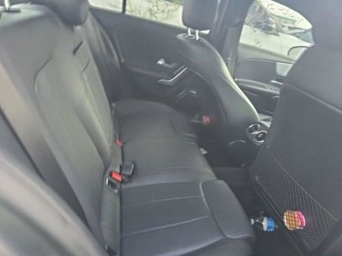 Used 2020 Mercedes-Benz A 220 4MATIC image 12