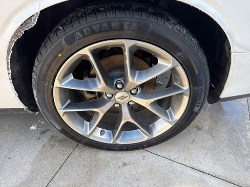 Used 2023 Dodge Challenger GT image 12