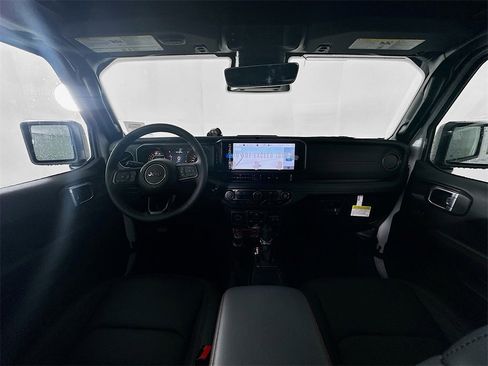 New 2026 Jeep Wrangler Rubicon image 9