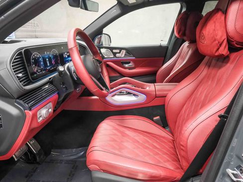 Used 2026 Mercedes-Benz Maybach GLS 600 4MATIC image 19