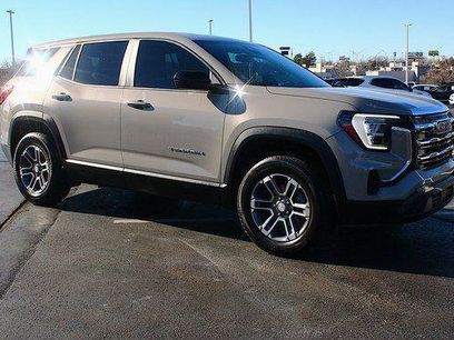 Used 2025 GMC Terrain Elevation
