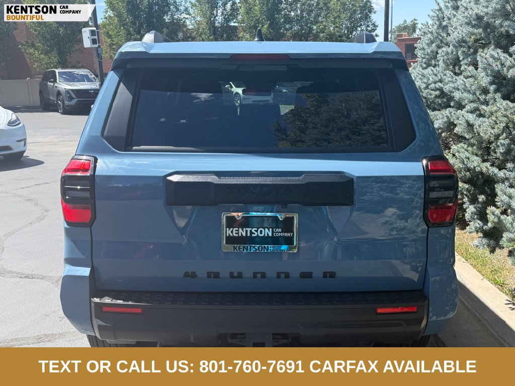 Used 2026 Toyota 4Runner SR5 AWD/4WD image 7
