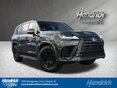 Used 2023 Lexus LX 600 4WD w/ Luxury Package