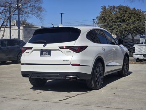 Used 2023 Acura MDX A-Spec image 6