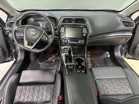 Used 2022 Nissan Maxima Platinum FWD image 3