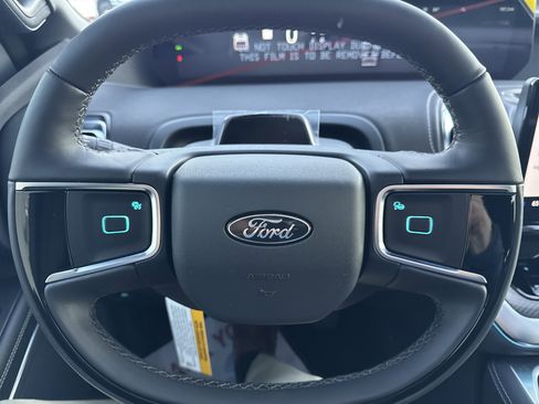 New 2025 Ford Expedition Platinum w/ Stealth Performance Package image 29