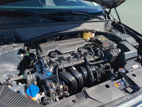 Used 2025 Hyundai Kona SEL image 21