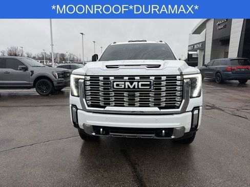 Used 2024 GMC Sierra 2500 Denali w/ Denali Reserve Package image 4