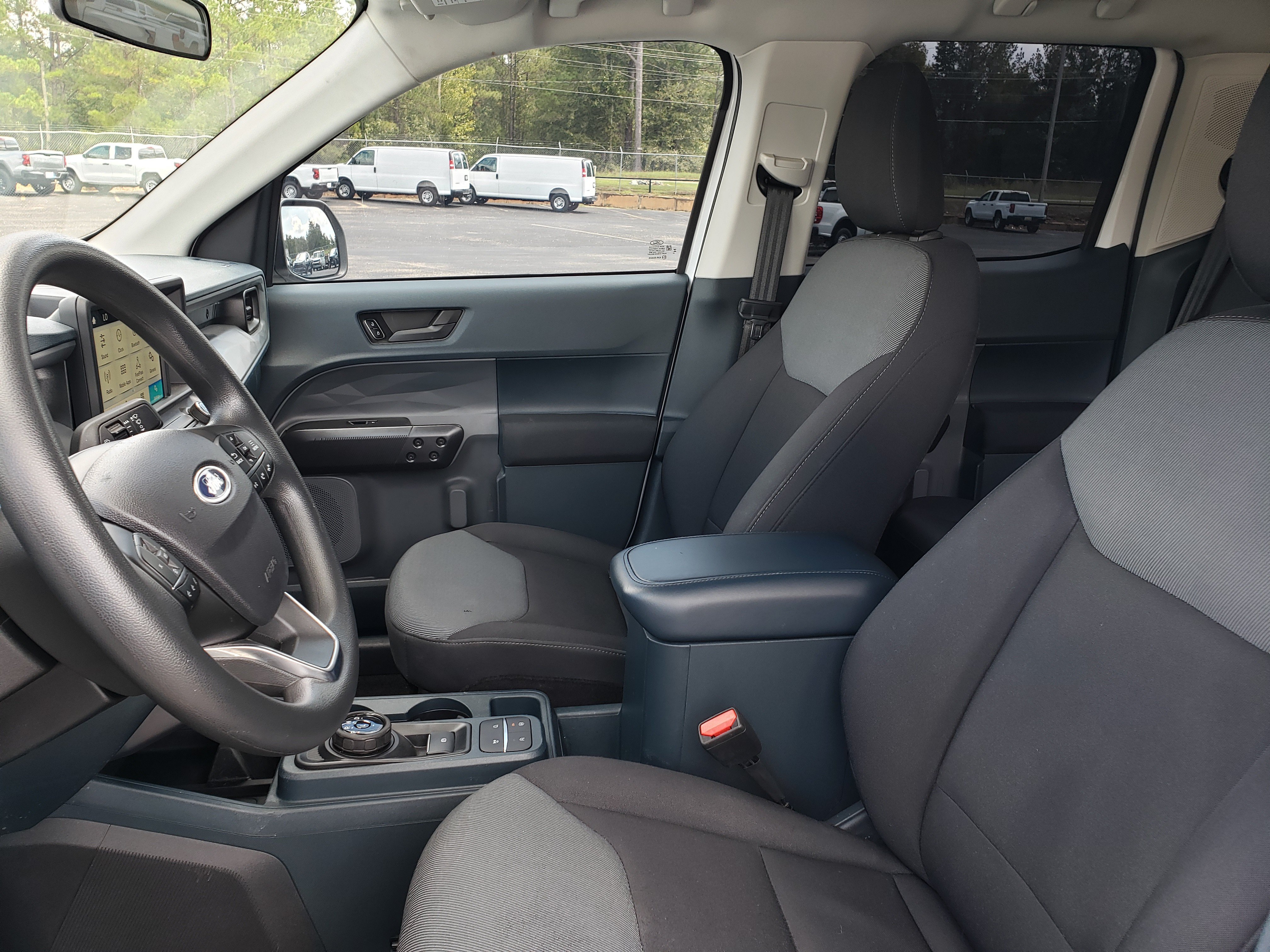 Used 2024 Ford Maverick XL FWD image 25