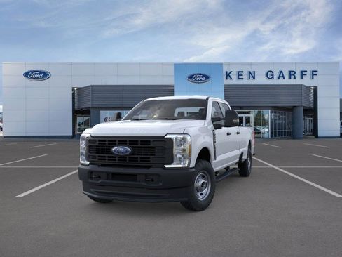 New 2026 Ford F250 XL w/ XL Off-Road Package image 2