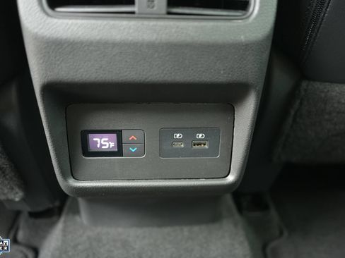 Used 2023 Nissan Rogue SL w/ SL Premium Package AWD/4WD image 4