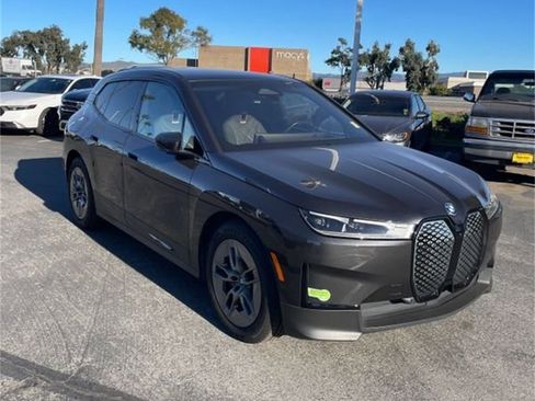 Used 2022 BMW iX xDrive50 w/ Premium Package image 1