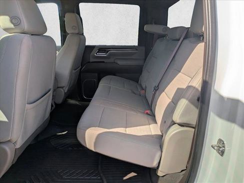 Used 2024 Chevrolet Silverado 2500 LT image 14