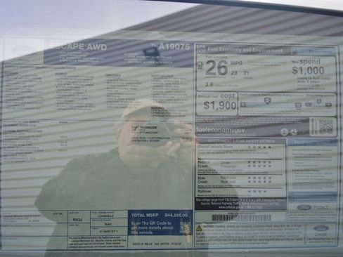 New 2026 Ford Escape Platinum w/ Premium Technology Package AWD/4WD image 34