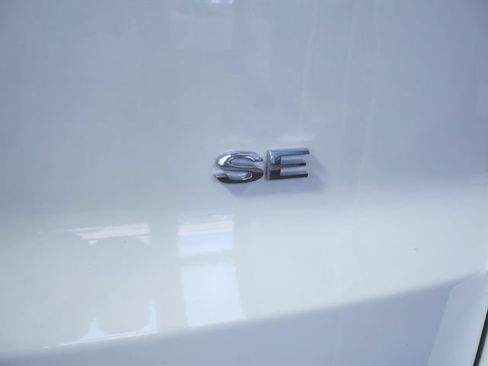 Certified 2021 Ford EcoSport SE FWD image 9