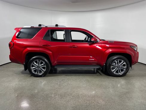 New 2026 Toyota 4Runner Limited AWD/4WD image 2