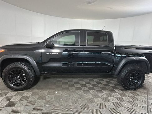 Used 2024 Chevrolet Colorado Trail Boss w/ Safety Package AWD/4WD image 6