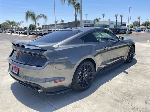 Used 2019 Ford Mustang Premium w/ Ecoboost Performance Package RWD image 8