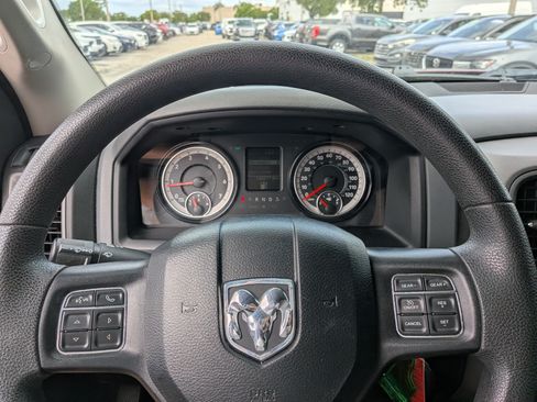 Used 2020 RAM 1500 Tradesman w/ Chrome Plus Package RWD image 25