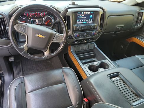 Used 2019 Chevrolet Silverado 2500 High Country w/ Duramax Plus Package image 15