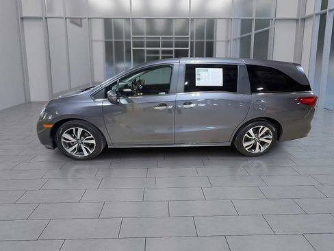 Used 2022 Honda Odyssey Touring image 5