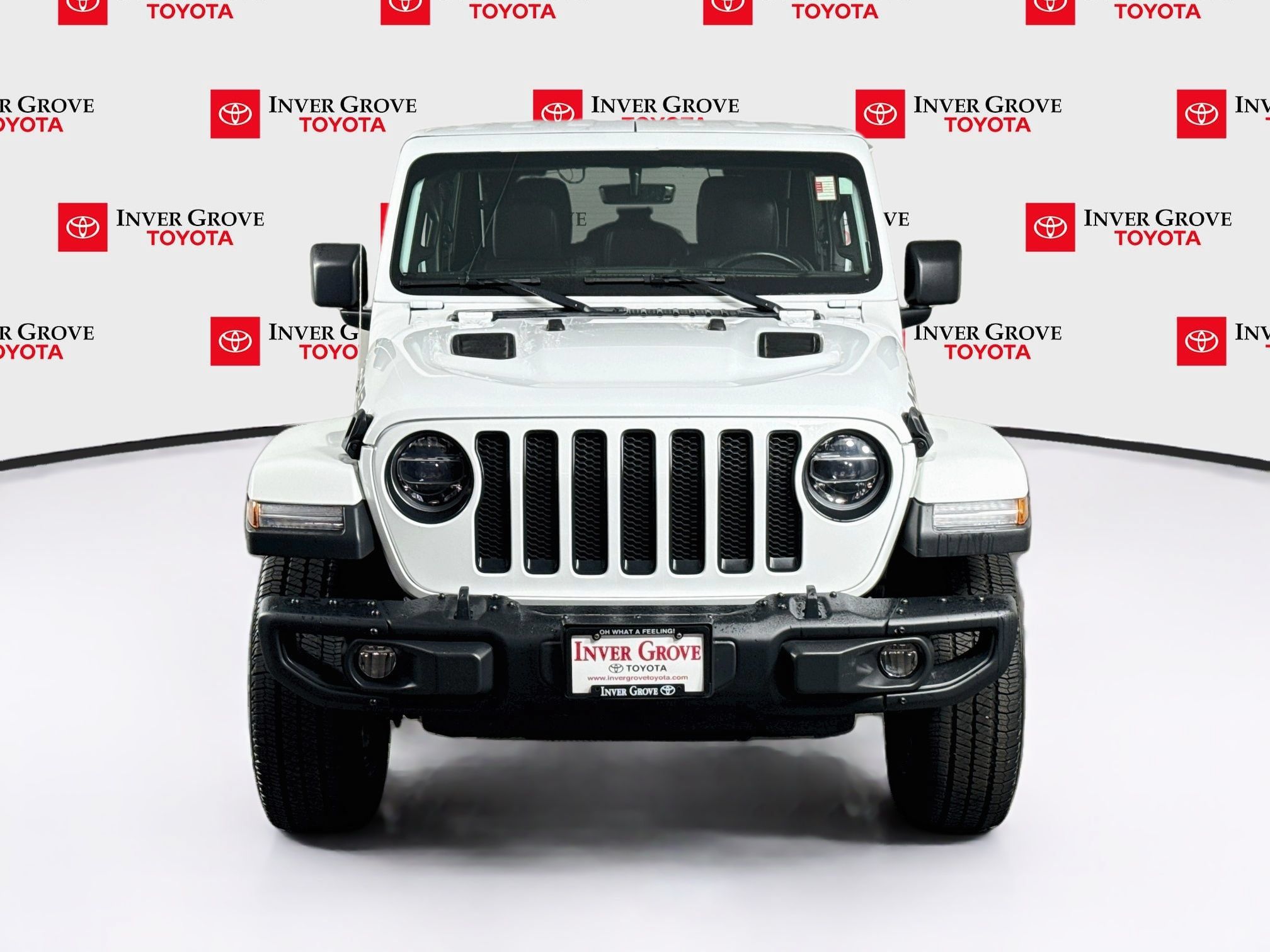 Used 2018 Jeep Wrangler Unlimited Sahara w/ Quick Order Package 24M Moab AWD/4WD image 2