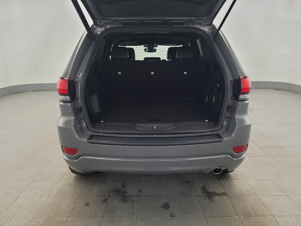 Used 2022 Jeep Grand Cherokee Laredo X AWD/4WD image 29