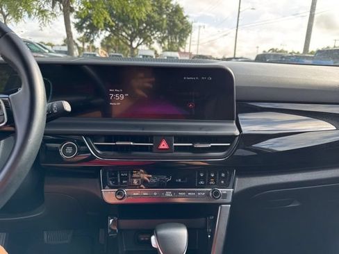 Used 2025 Kia Seltos S FWD image 26