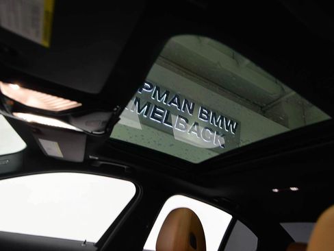 Used 2023 BMW 330i Sedan w/ Convenience Package RWD image 7