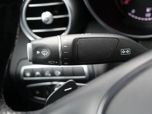 Used 2019 Mercedes-Benz GLC 300 4MATIC Coupe image 23