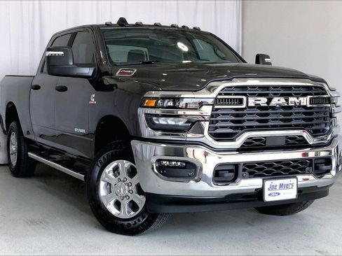 Used 2025 RAM 2500 Lone Star image 1